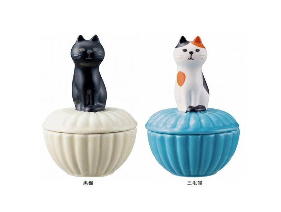 Kawaii Ceramic Cat Accessory keeper: Black Bombay Cat and Calico Cat