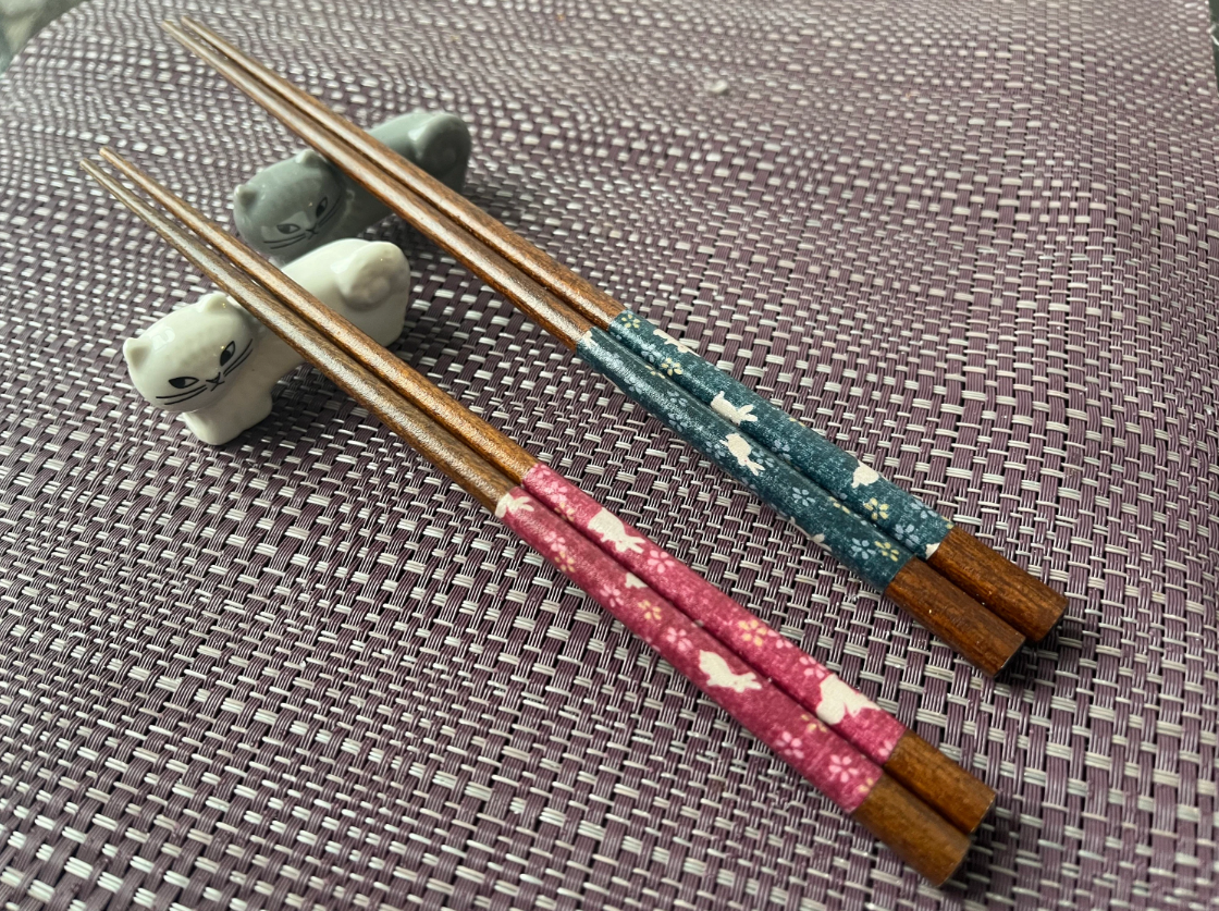 Cool Cat Chopstick/Cutlery Rests: Ceramic chopstick holder, Cutlery Rests, Pen Holder, Paper Weight, Brush Rest