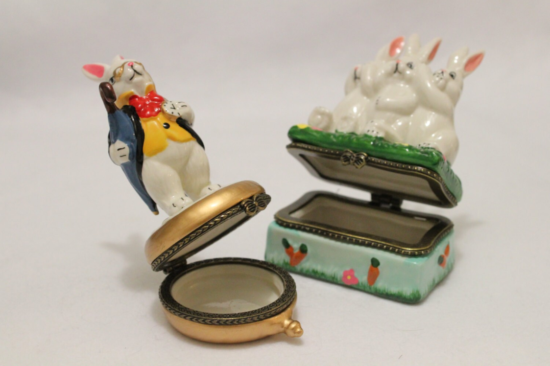 Kawaii Mini Pottery Case for Decoration, Paper weight and Accessory keeper: Rabbit the Butler or Three Rabbits (KG-007))